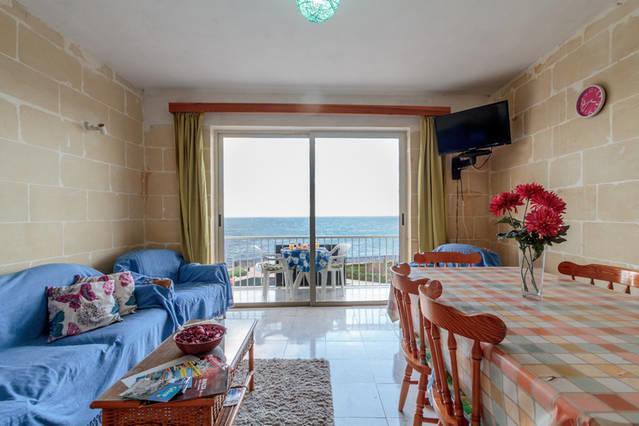 Bellavista - Comfortable Seafront Apartment With Central Heating - 3 Bedrooms, 2 Bathrooms Marsalforn Exterior foto